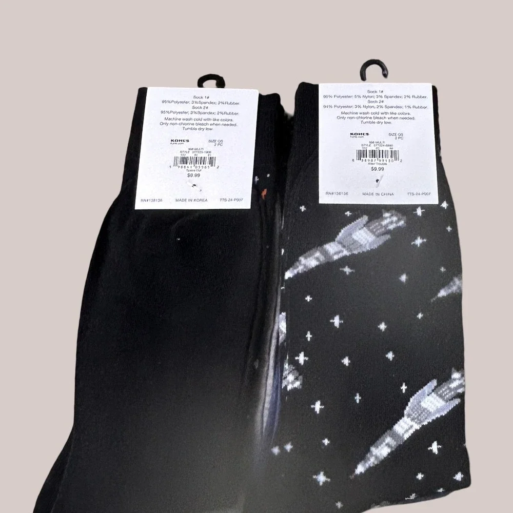 Twisted Toes Space Alien Astronaut‎ Novelty Crew Socks 4 Pairs Size 6-12